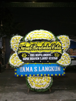 Papan Bunga Duka di Bojong Nangka